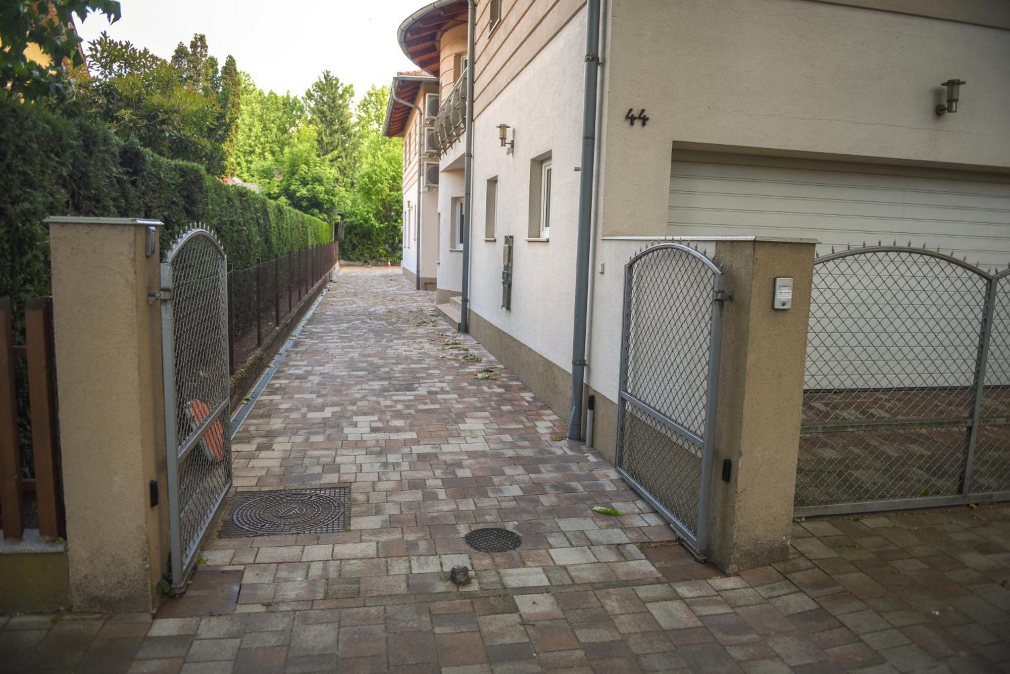 Amore Apartmanhaz Siófok Esterno foto