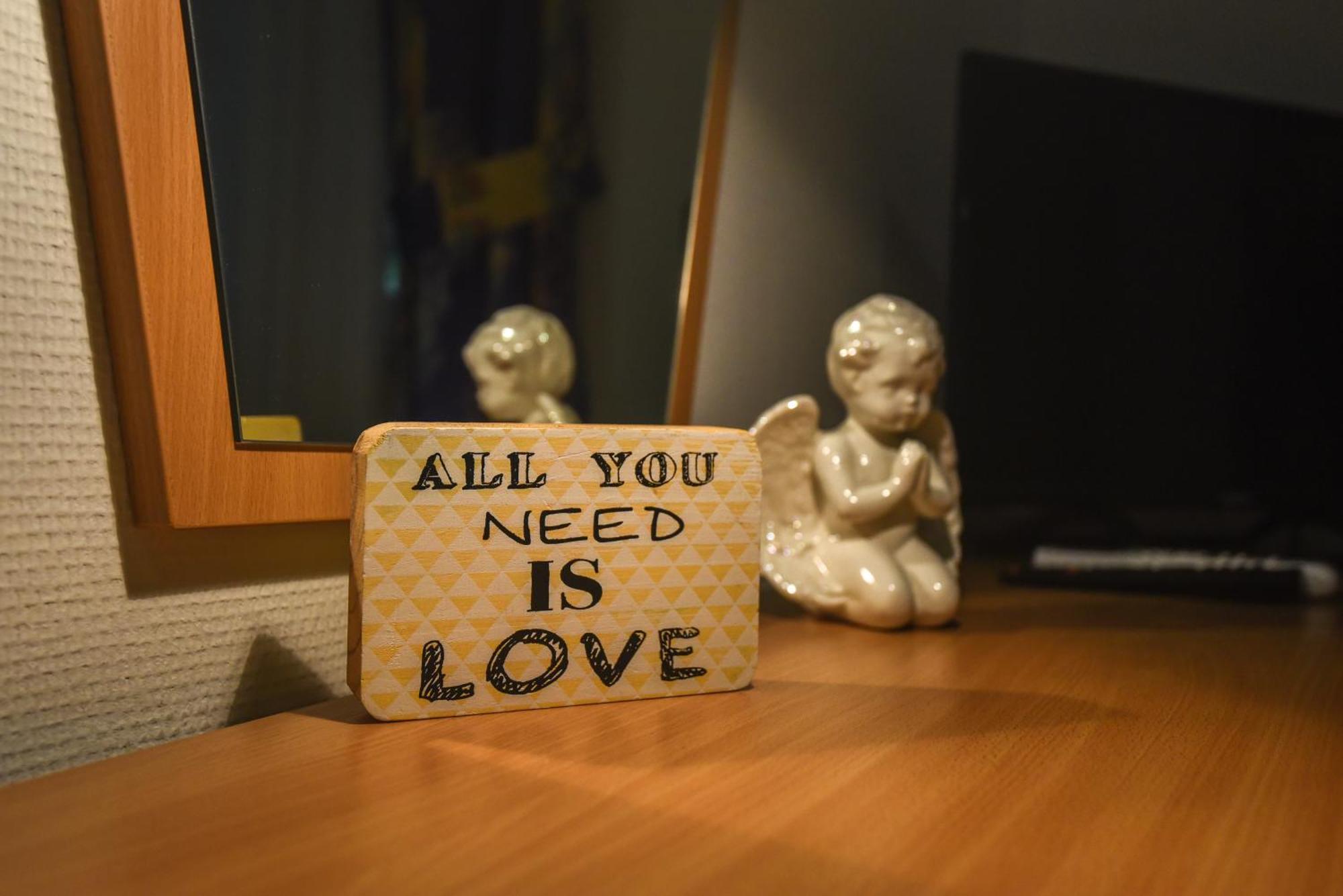 Amore Apartmanhaz Siófok Esterno foto